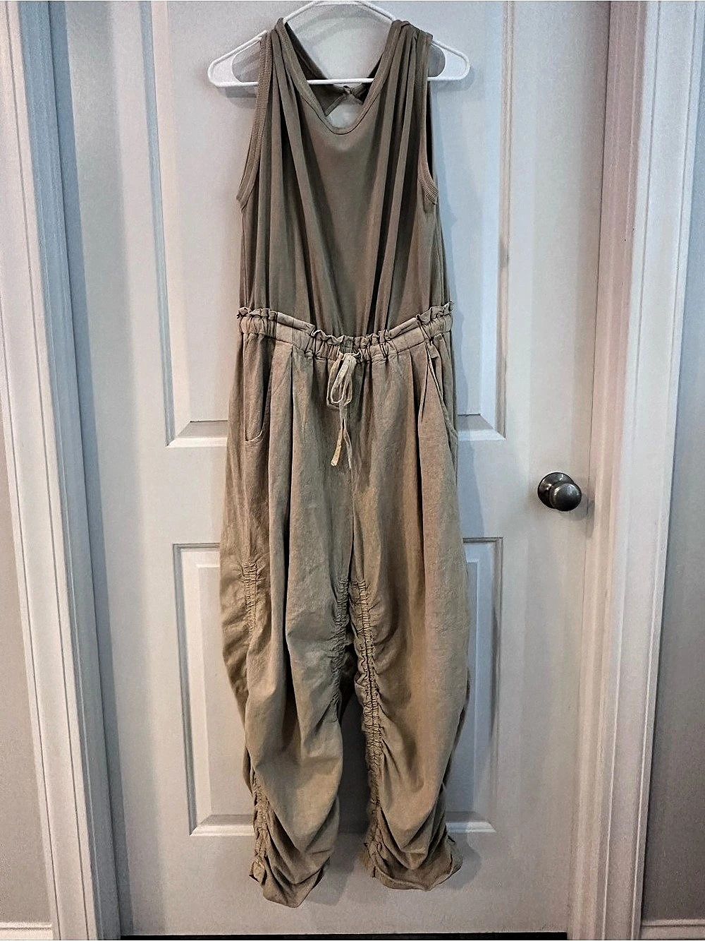 Free People Jayla Harem Convertible Jumpsuit Sand colored - size medium